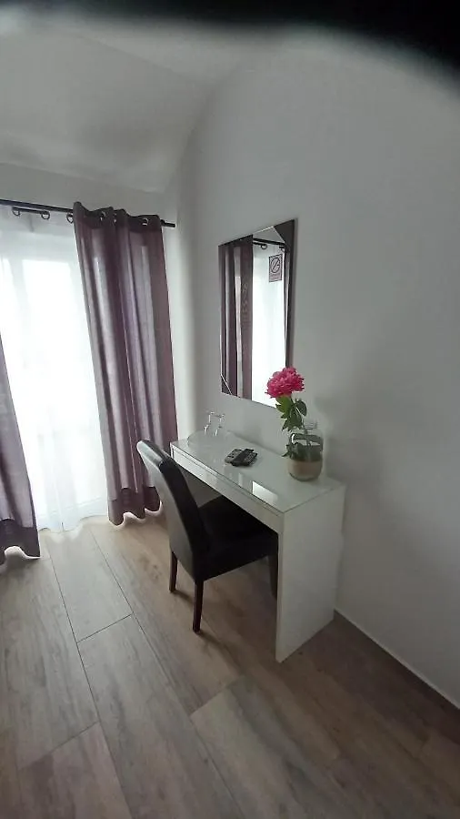 Guest House Garfild 2 Novi Vinodolski